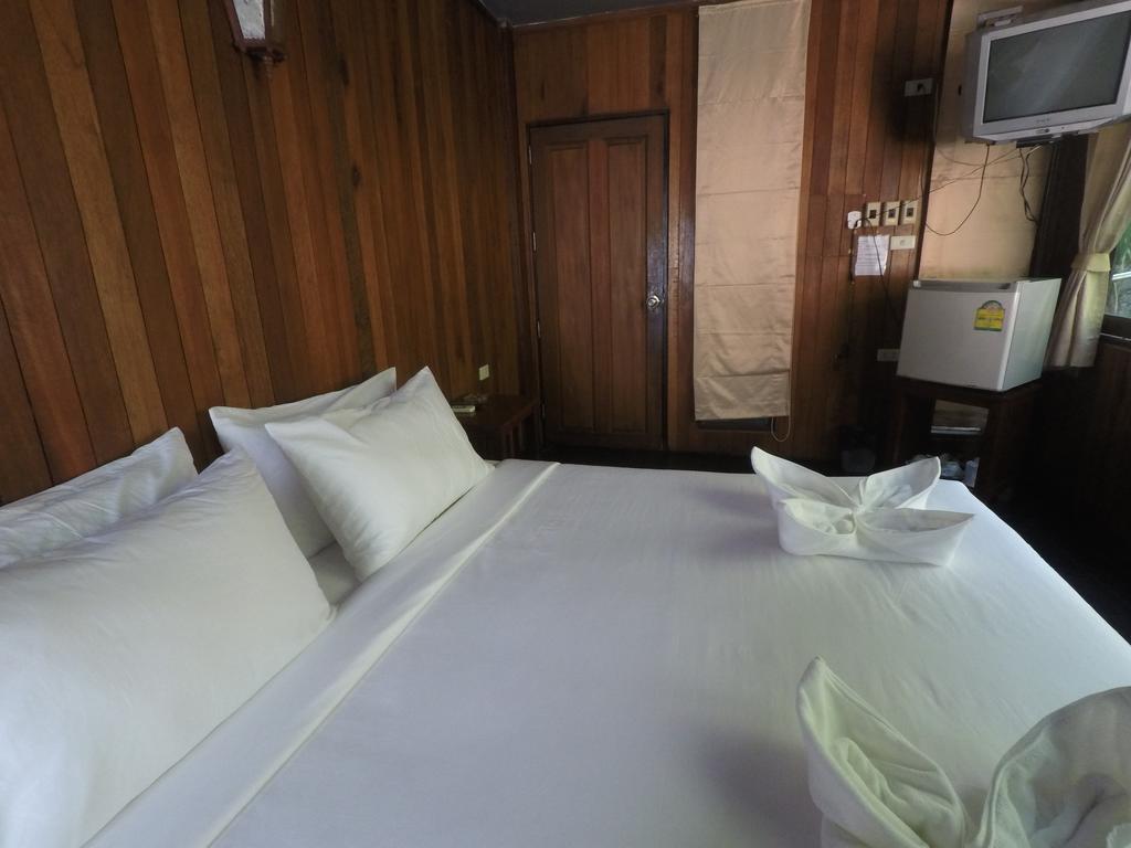 Ao Muong Beach Resort Ko Tao Bagian luar foto